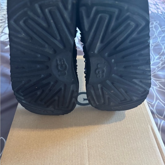 Kids sparkle Uggs - Picture 4 of 5